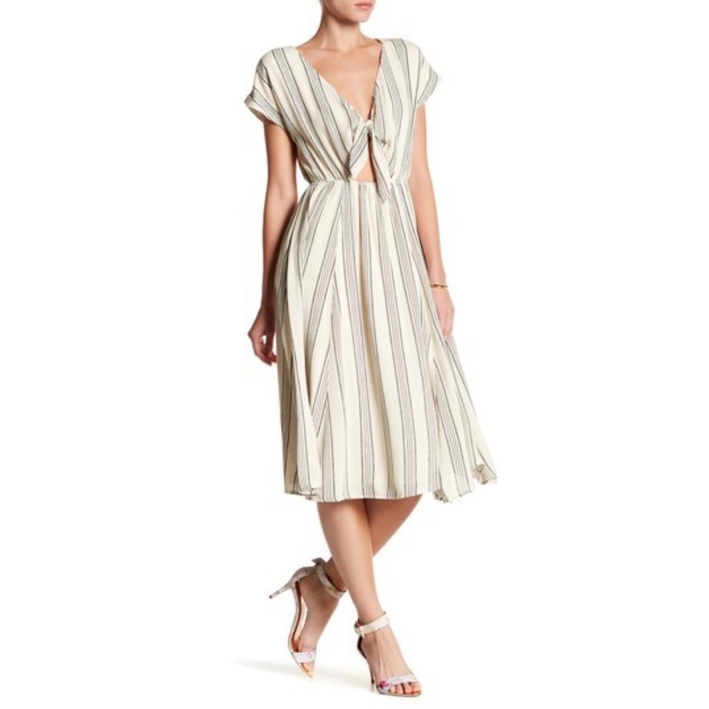 NWT June & Hudson Ivory Black Striped Cutout Tie Front Midi Dress Small